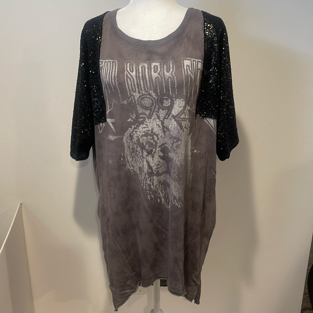 Free People/We the Free Vintage style Long Shirt w/Sequin Sleeves